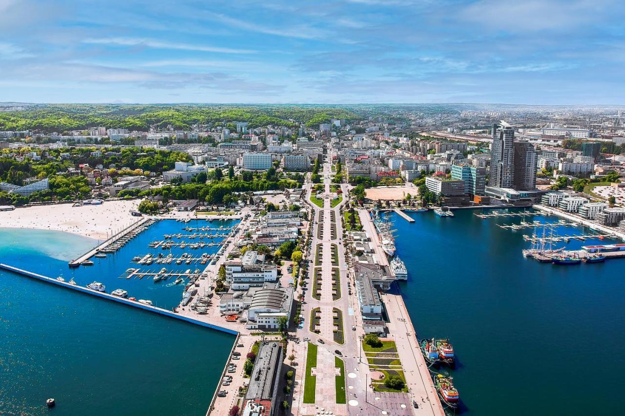 Yacht Park Marina By Amberblue Lejlighed Gdynia Eksteriør billede